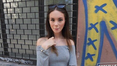 Liz Ocean likes to have fun