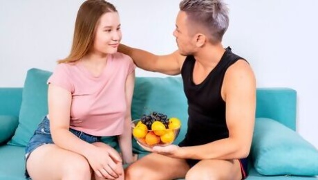 Sneaky Amalia's missionary smut