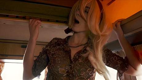 Cool Lullabyebye at blonde movie
